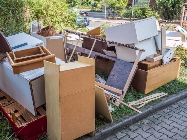 Best Professional Junk Removal  in Tieton, WA